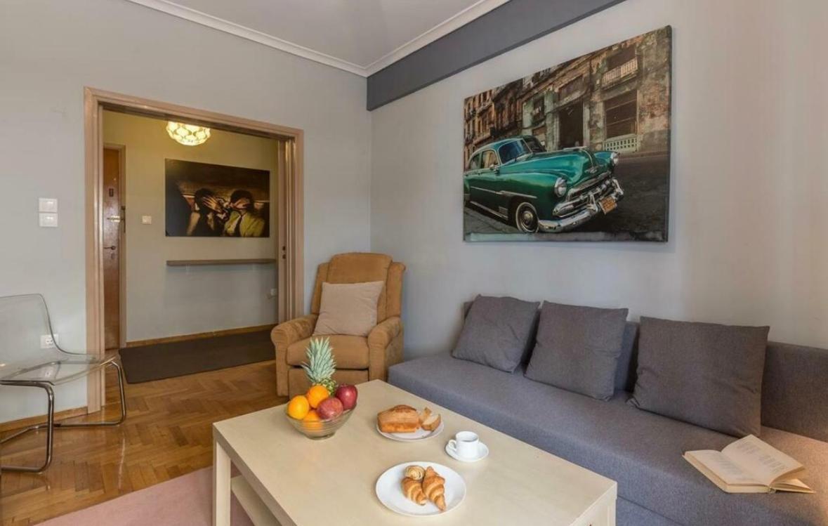 Appartement Holodek Ground & Semibasement